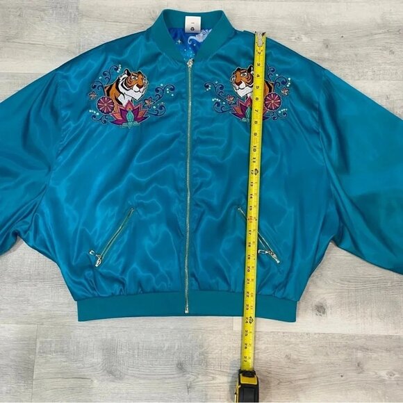RARE Disney Princess Jasmine L Aladdin Satin Teal Blue Bomber Jacket Embroidered - Picture 12 of 16